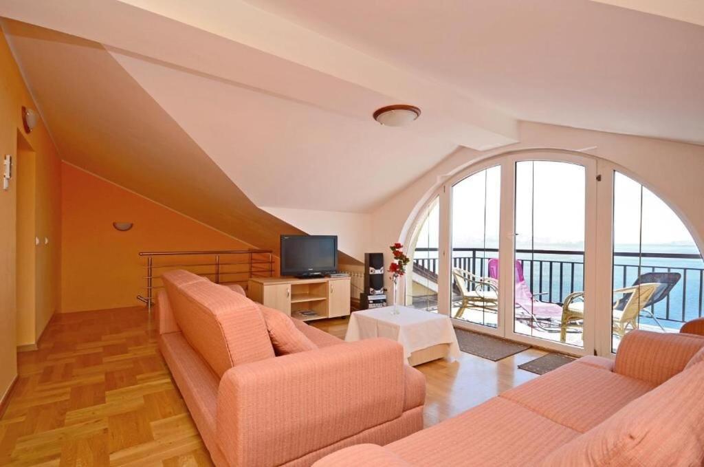Apartments Ivanka Senj  Luaran gambar