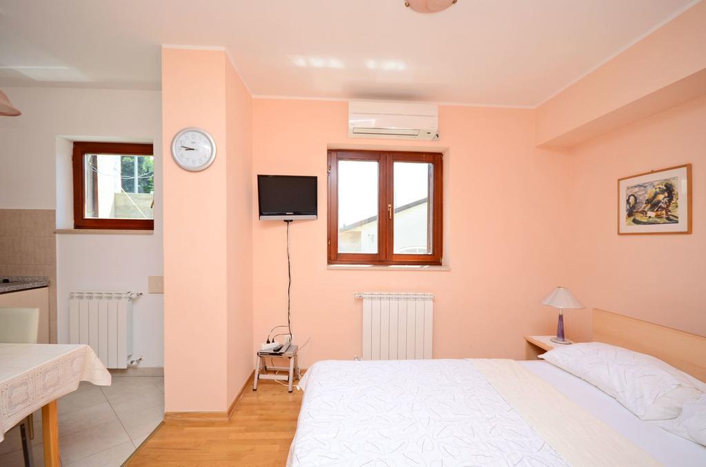 Apartments Ivanka Senj  Luaran gambar