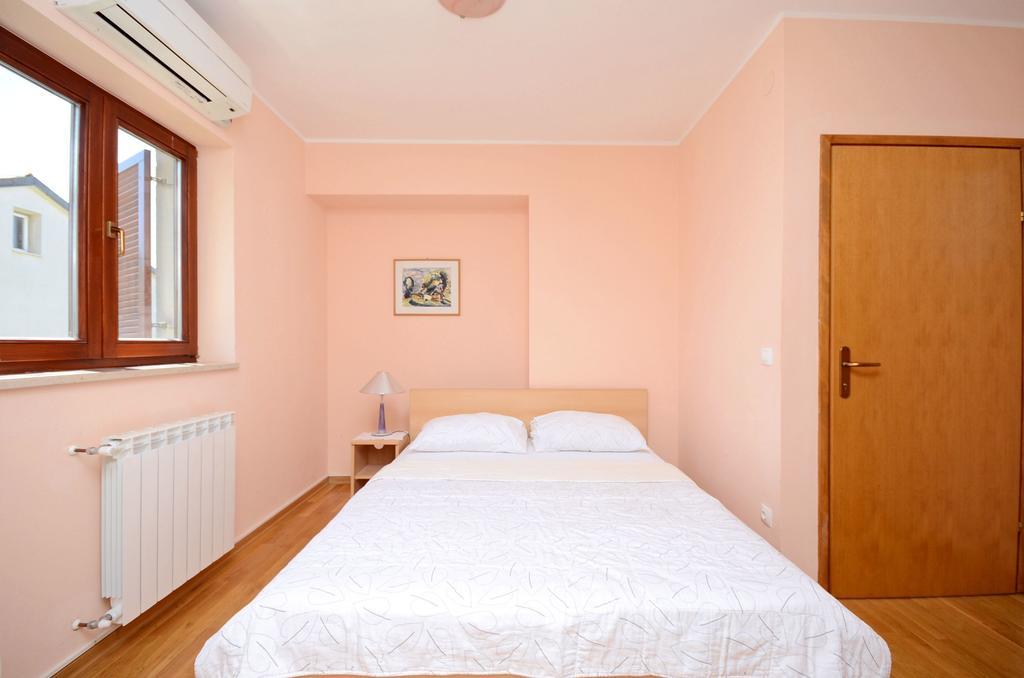 Apartments Ivanka Senj  Luaran gambar