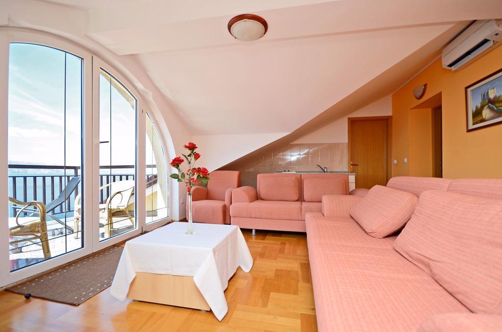 Apartments Ivanka Senj  Luaran gambar