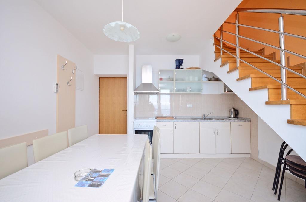Apartments Ivanka Senj  Luaran gambar